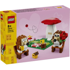 Lego Icons Hedgehog Picnic Date